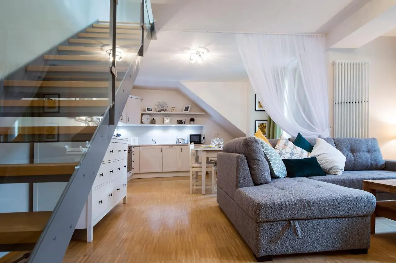 Modern Apartment Charvatova Praga República Checa